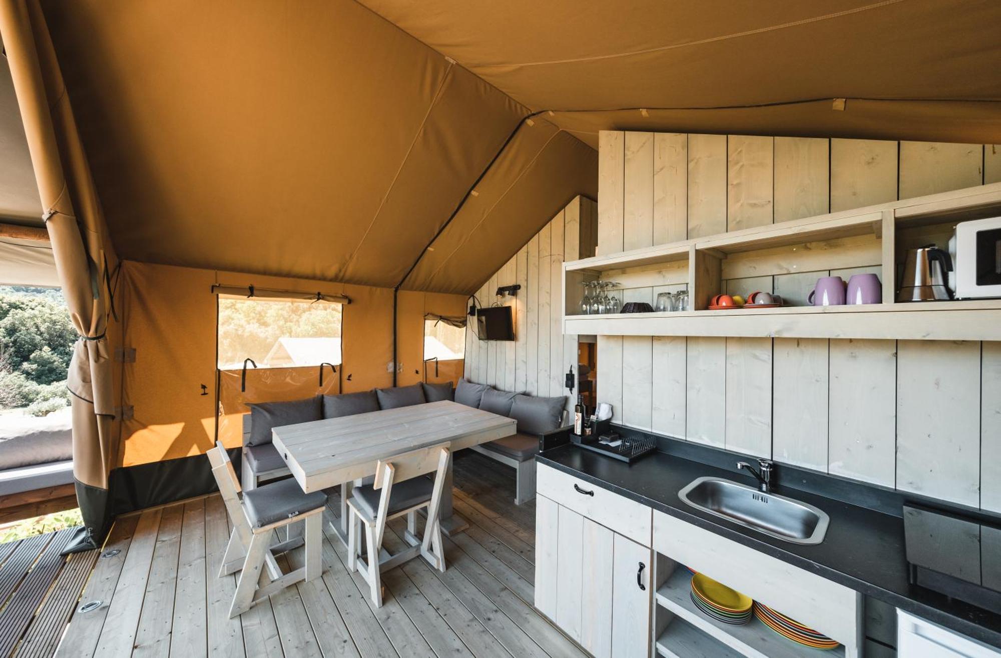 Glamping Le Tegole Hotel ริปาร์เบลลา ภายนอก รูปภาพ