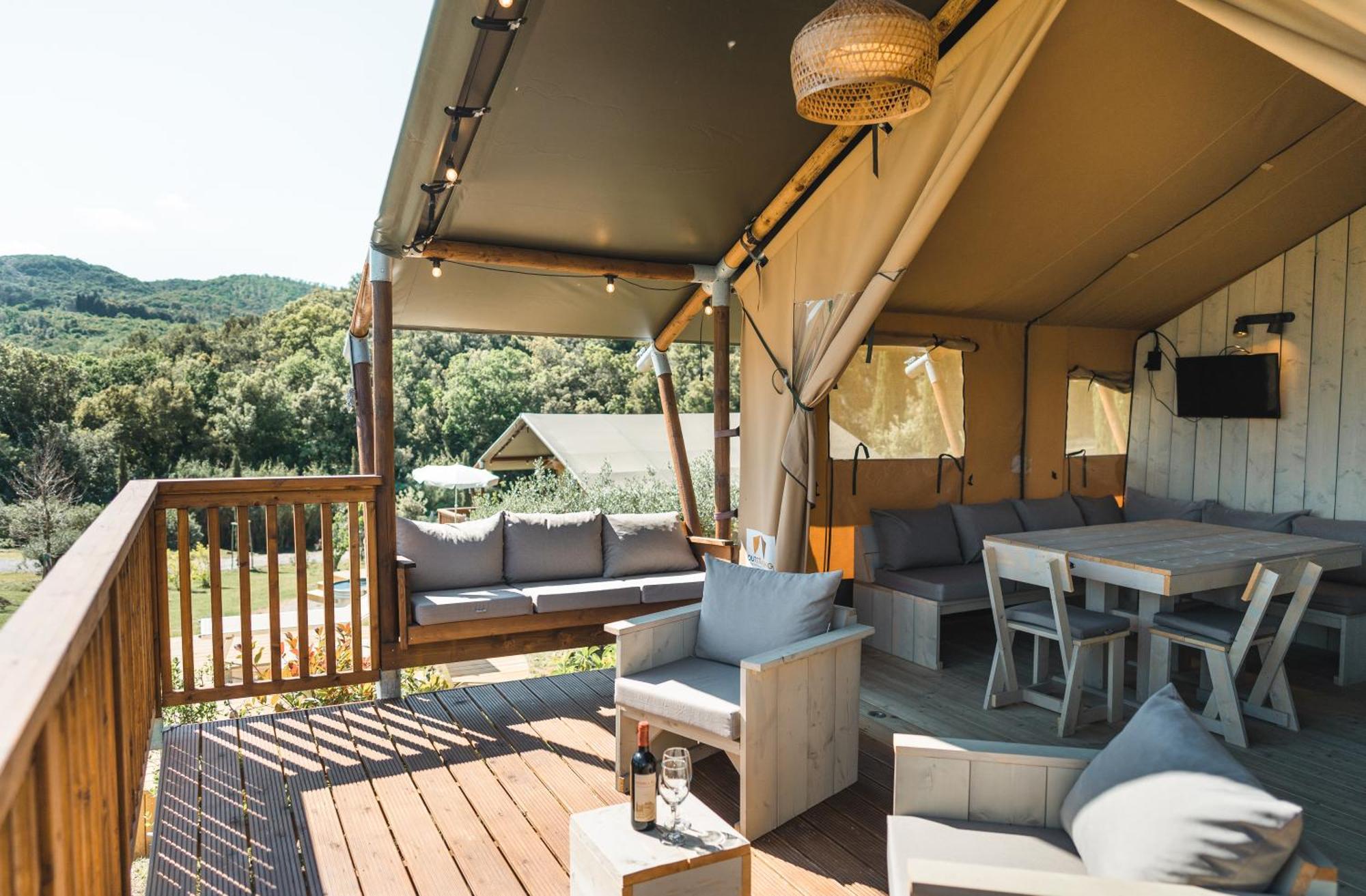 Glamping Le Tegole Hotel ริปาร์เบลลา ภายนอก รูปภาพ