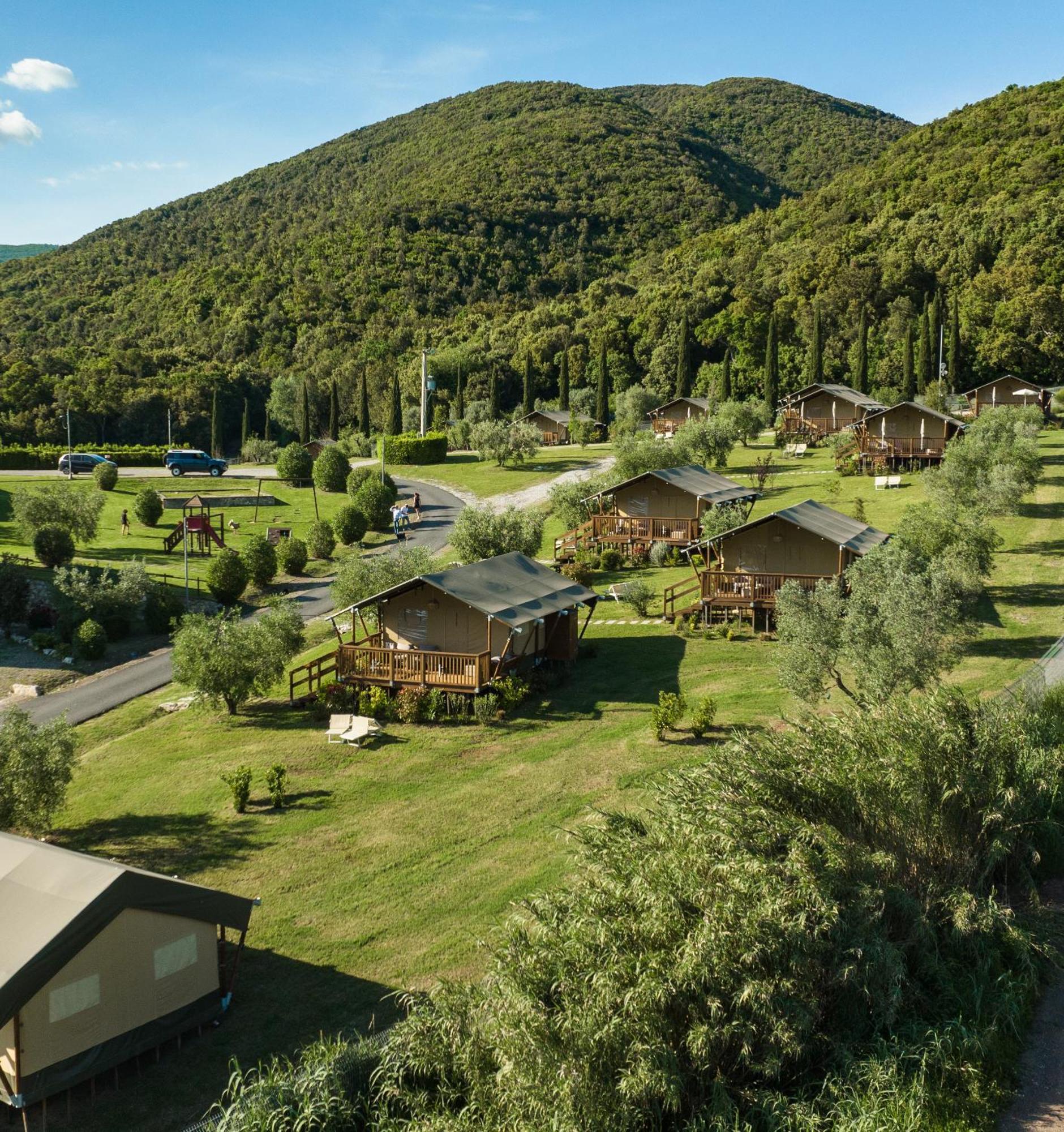 Glamping Le Tegole Hotel ริปาร์เบลลา ภายนอก รูปภาพ